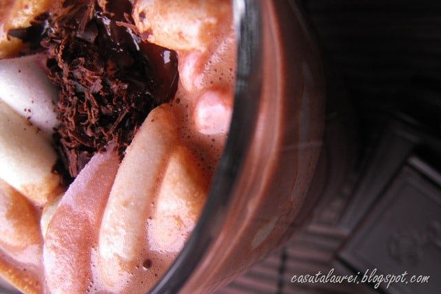 Cea mai simpla ciocolata calda – Jamie Oliver style